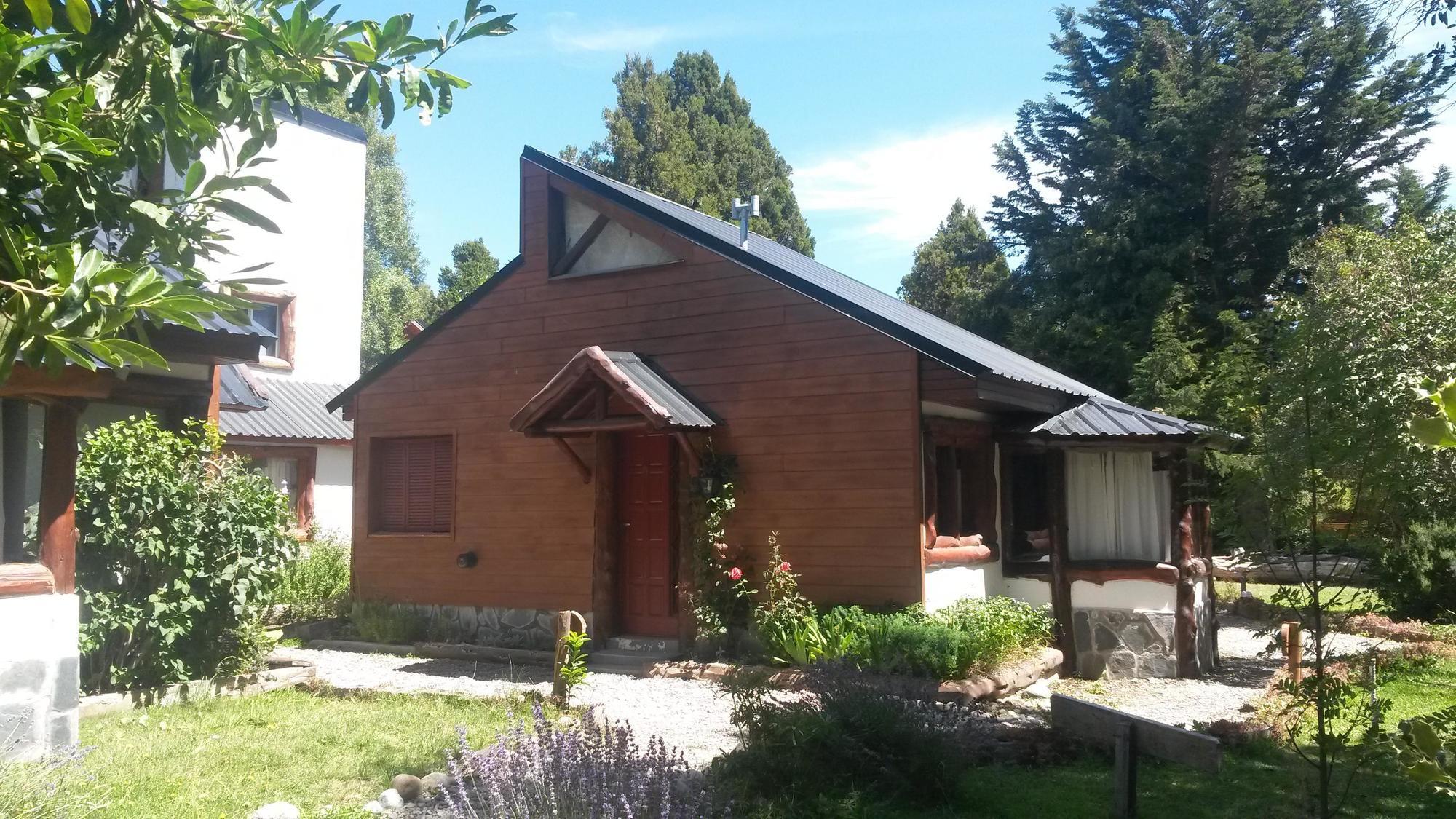 Ayres Del Lodge *